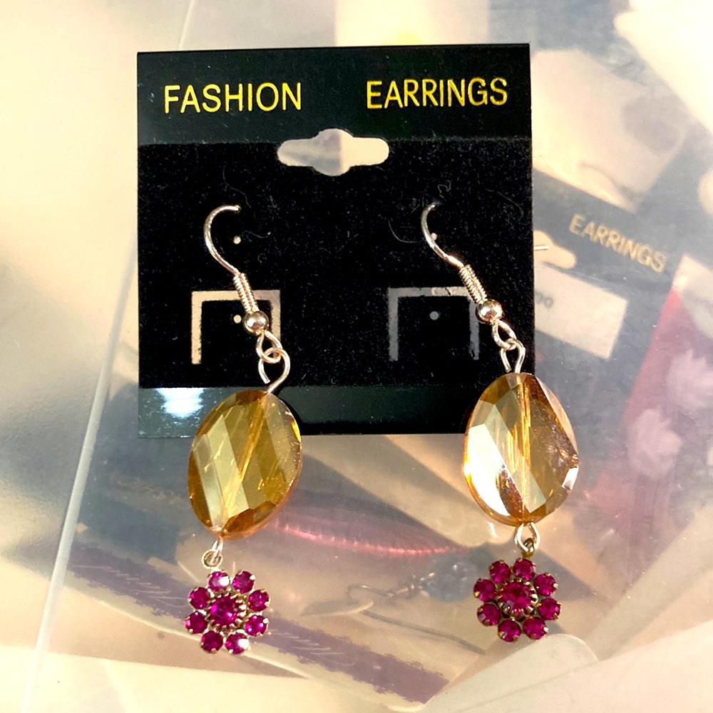 Exquisite pink Swarovski drop earrings